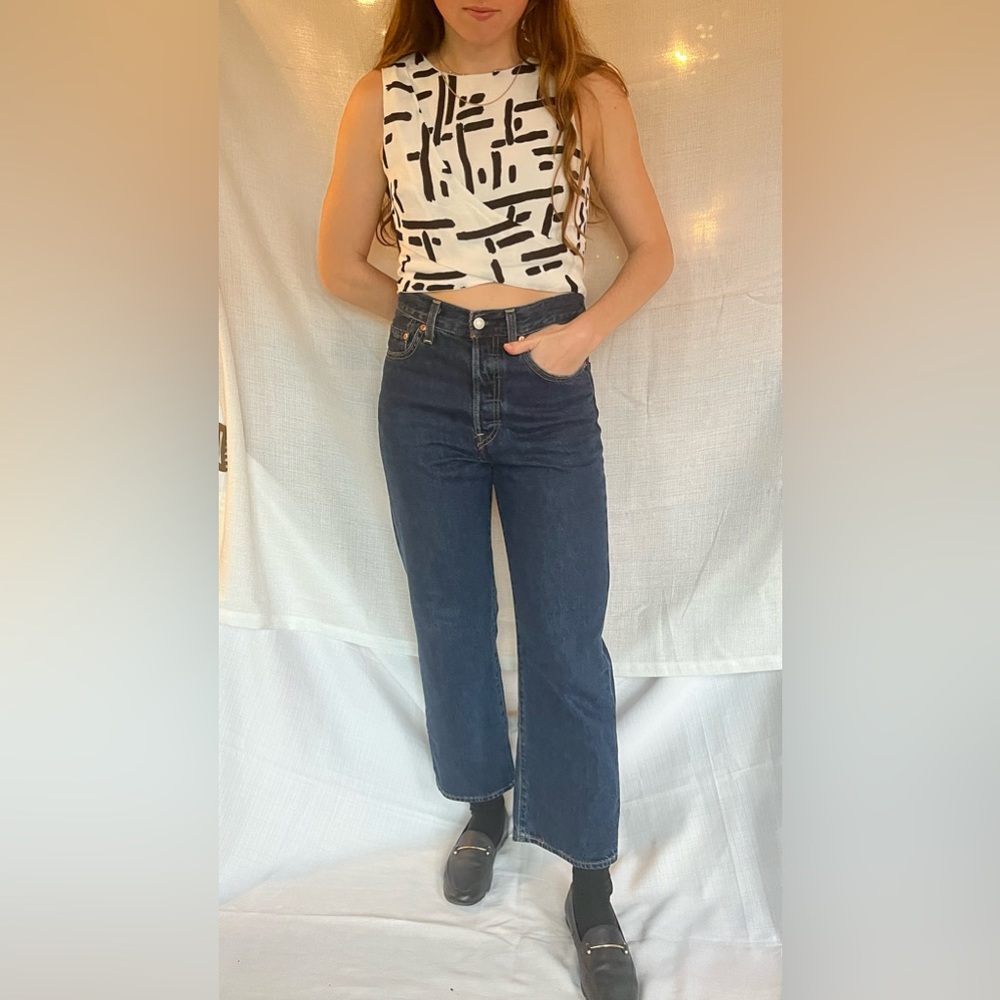 Levis Dark Wash Ribcage Straight Ankle Women’s Jeans